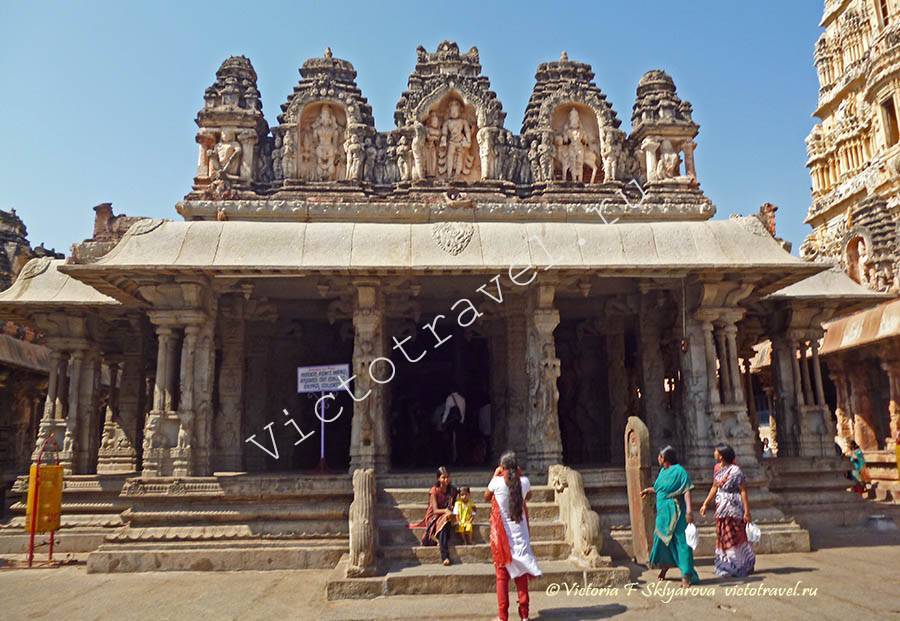 Храм Вирупакши, Хампи, Индия