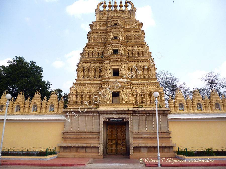 храм во дворце махараджи, Майсор, Индия