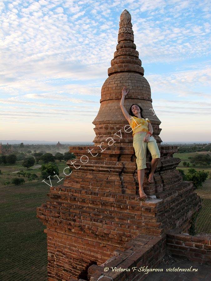 закат на верхушке храма-Bagan243