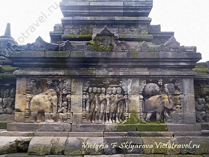 барельеф в храме Боробудур, Индонезия