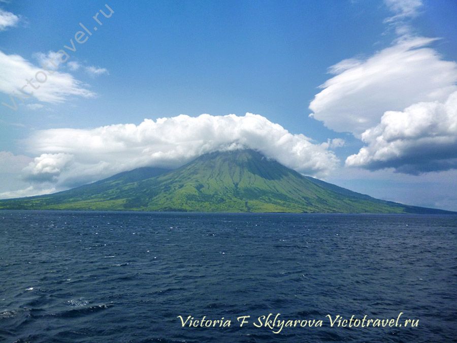 вулкан Ринджани, остров Ломбок, Индонезия
