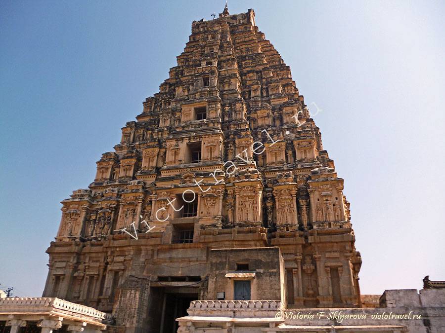 Храм Вирупакши в Хампи, Индия